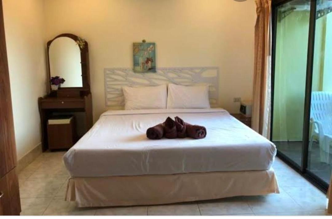 Massuwan Karon Beach Ban Saiyuan Zewnętrze zdjęcie